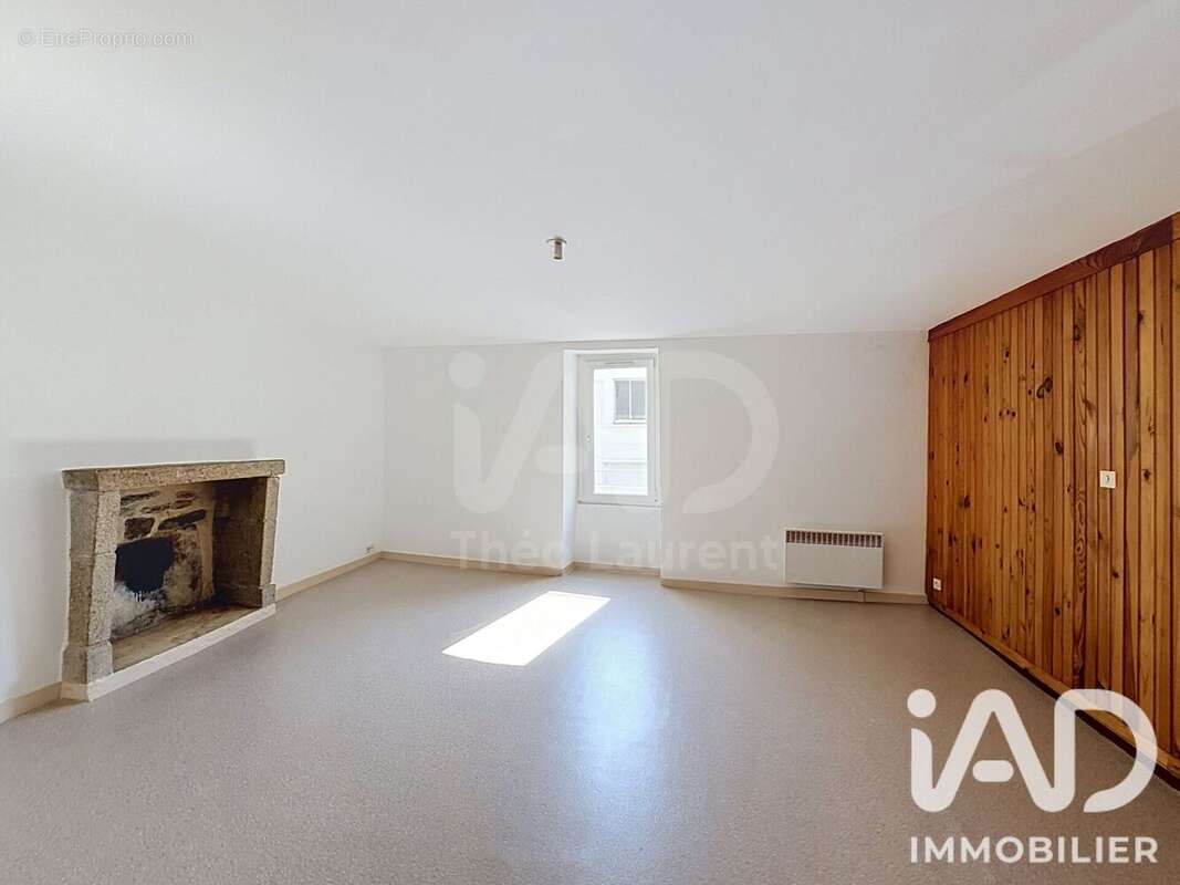 Maison 153 m² à Le Temple-De-Bretagne  - photo 6