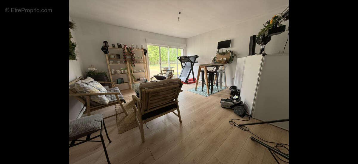 Maison à LOMBRON