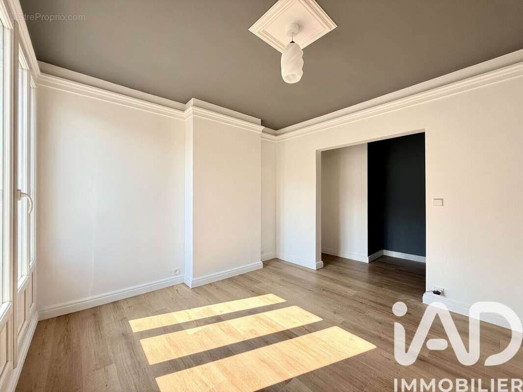 Photo 2 - Appartement à ISSY-LES-MOULINEAUX