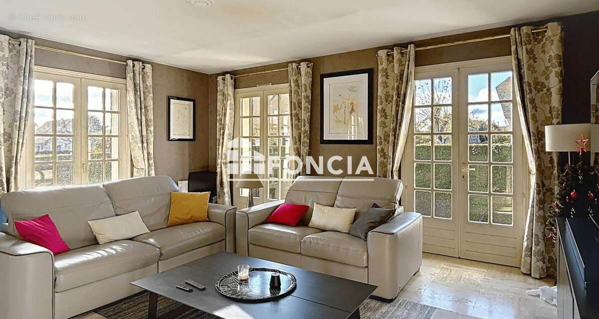 Maison à BIEVILLE-BEUVILLE