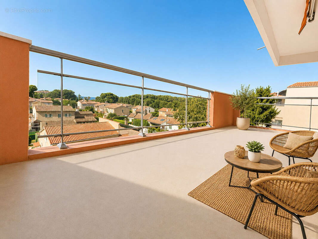 Appartement à SAINT-MANDRIER-SUR-MER
