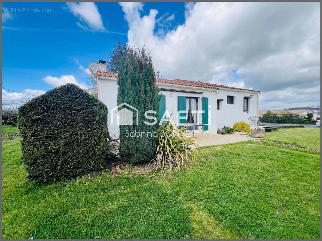 Photo 1 - Maison à SALIGNY