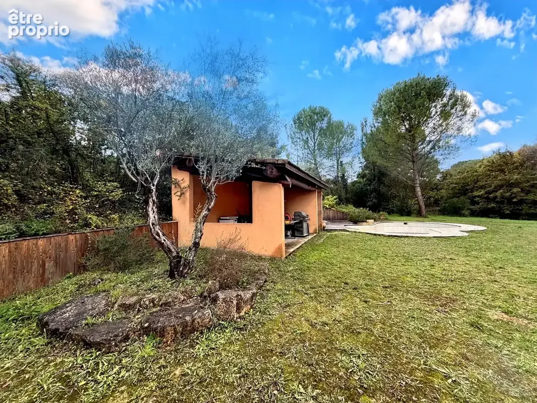 Villa Type 5 FUVEAU sur terrain de 2137m2 - photo 6