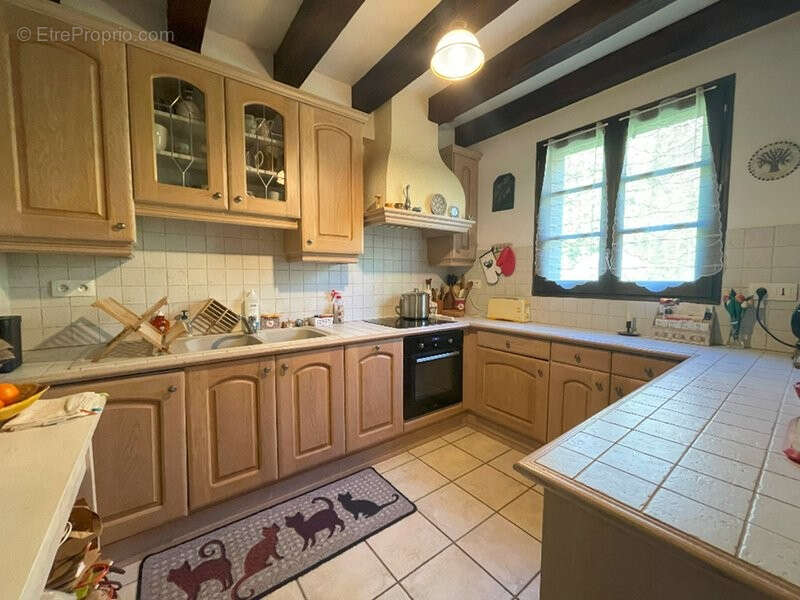 Maison à LA BAZOCHE-GOUET