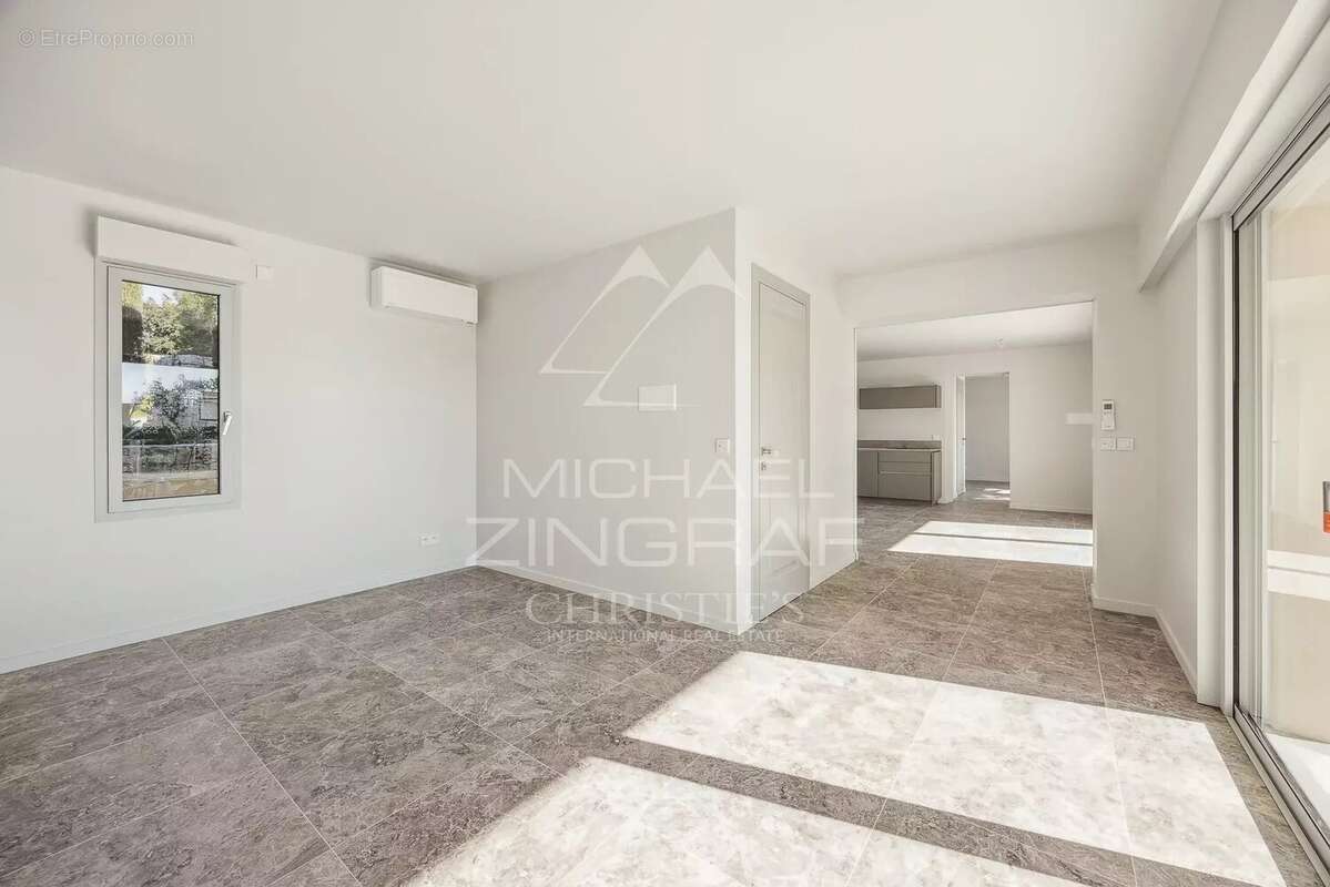 Appartement à CAGNES-SUR-MER