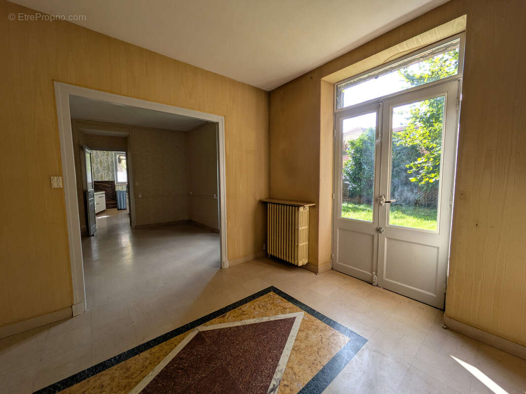 Belle demeure bourgeoise ANNONAY avec jardin - photo 4