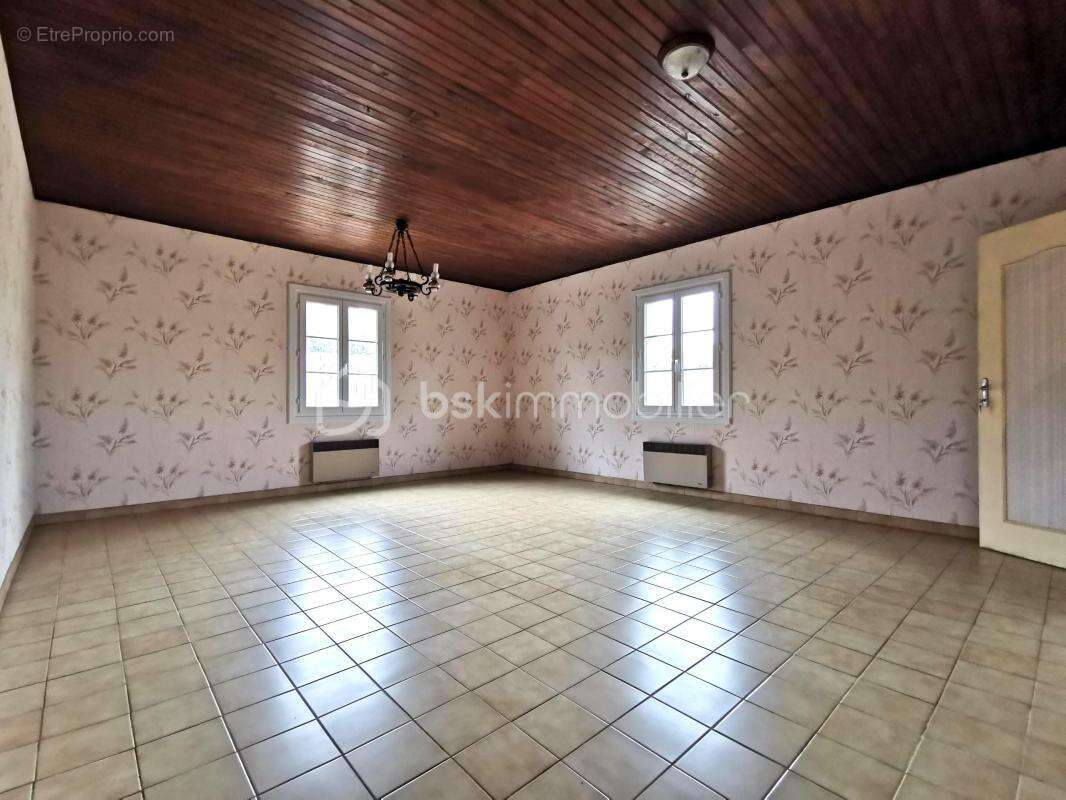 Grande propriété au calme, 8 pièces, 192 m² Habitables, à 45 minutes des plages ! - photo 23