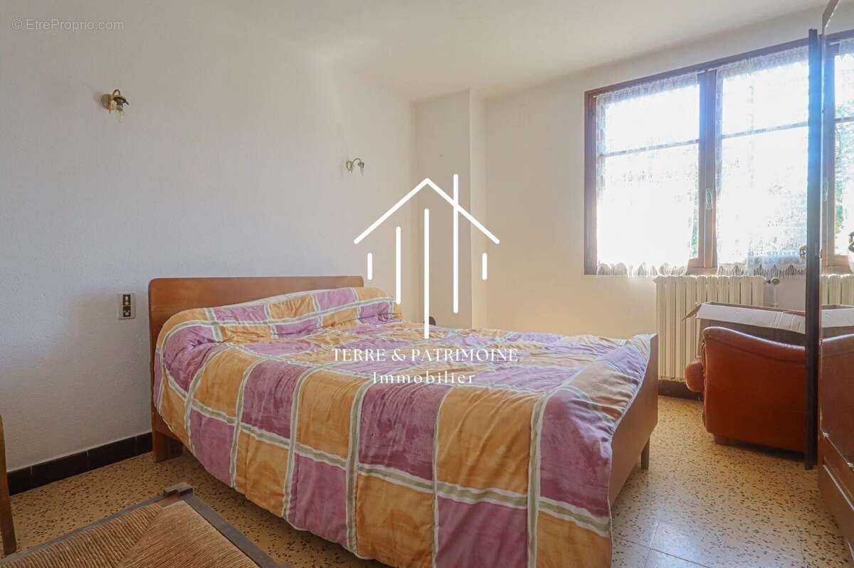 Maison de 1965 avec terrain attenant - photo 6