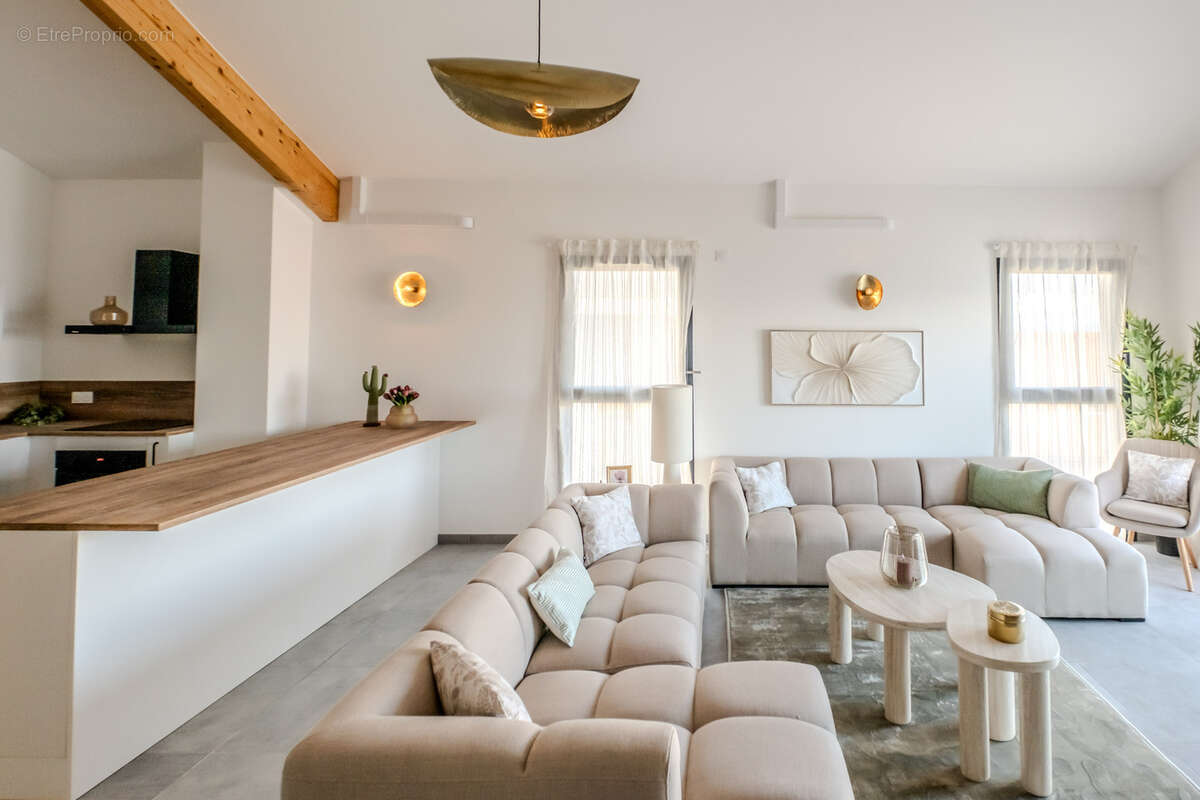 Appartement à EVIAN-LES-BAINS