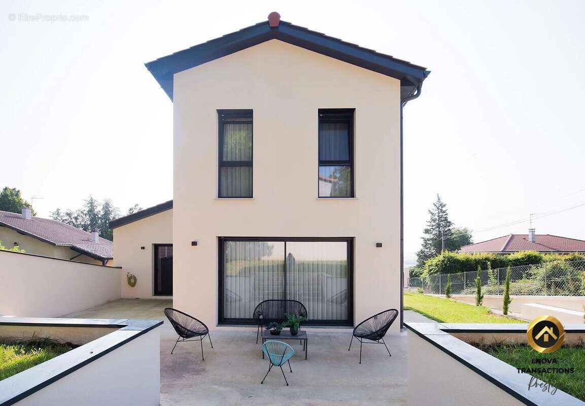 Maison à VILLEFRANCHE-SUR-SAONE