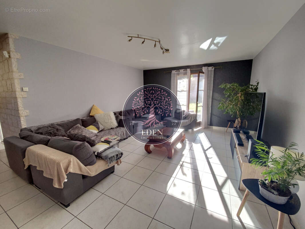 Maison proche Dreux 4 chambres - photo 3