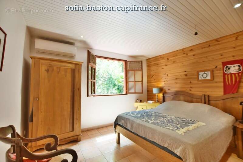 Maison à LES TROIS-ILETS