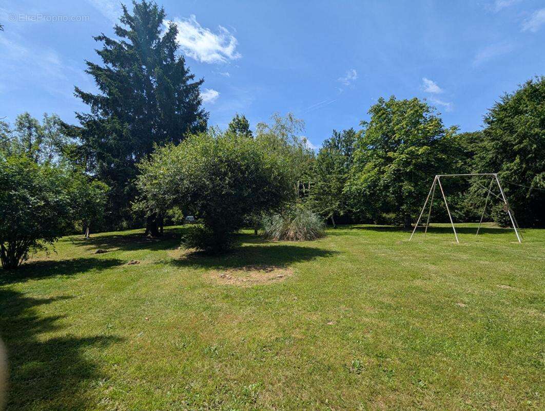 Propriété de plain-pied d'environ 80m2 deux chambres Parcelle 2835m2 - photo 14