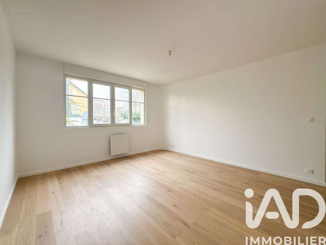 Photo 2 - Appartement à ISSY-LES-MOULINEAUX