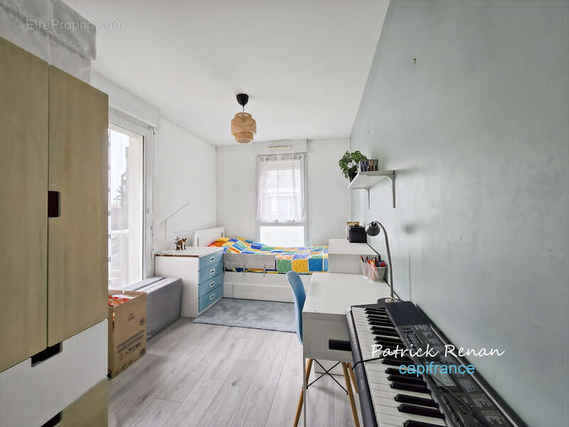 Appartement à FONTENAY-LE-FLEURY