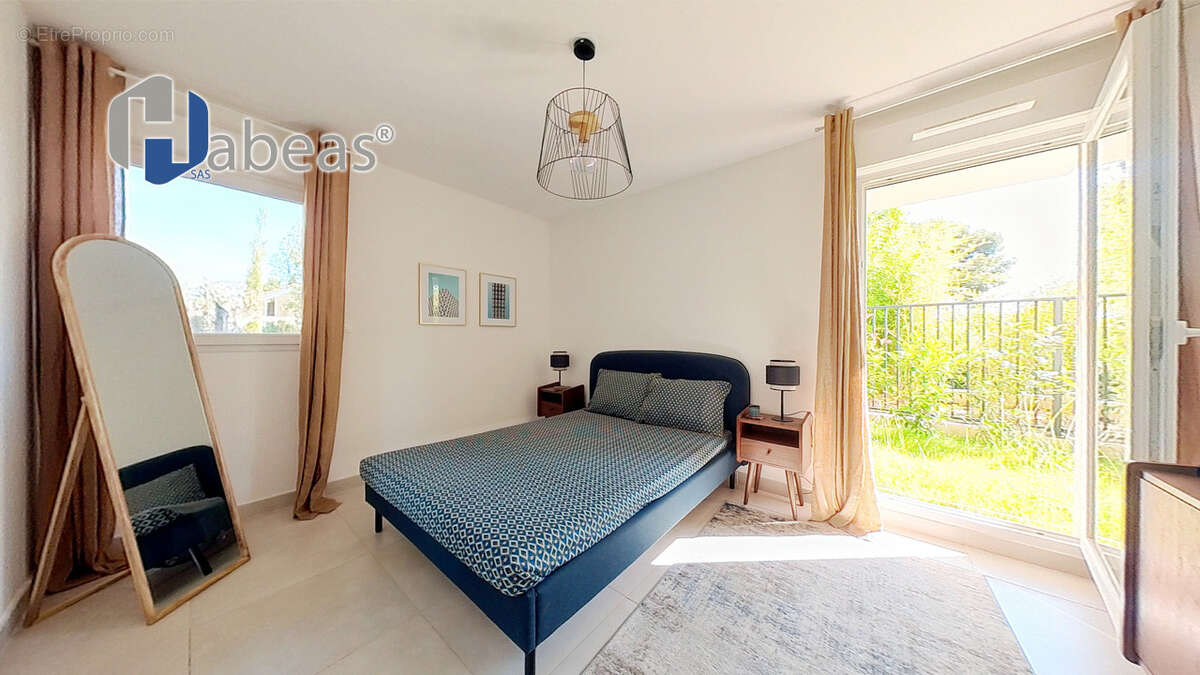 Maison à SAINT-PIERRE-DE-CHANDIEU