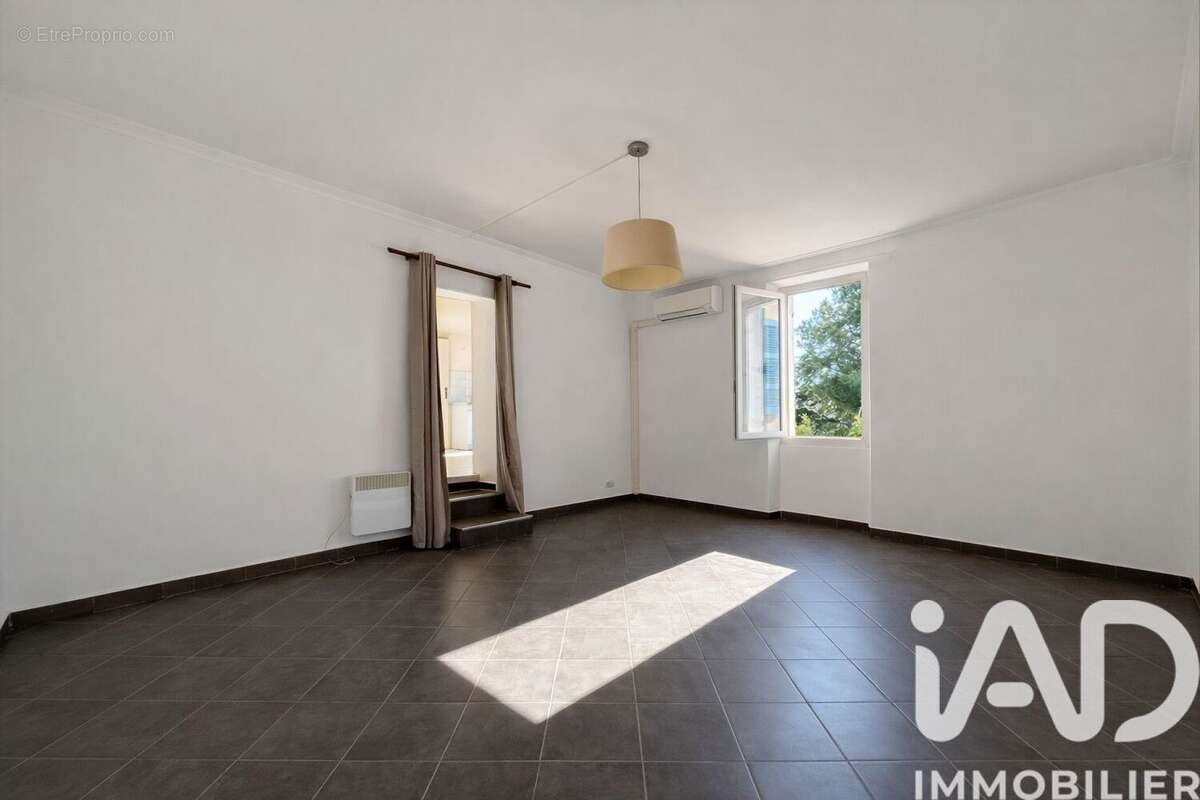 Photo 3 - Appartement à GEMENOS