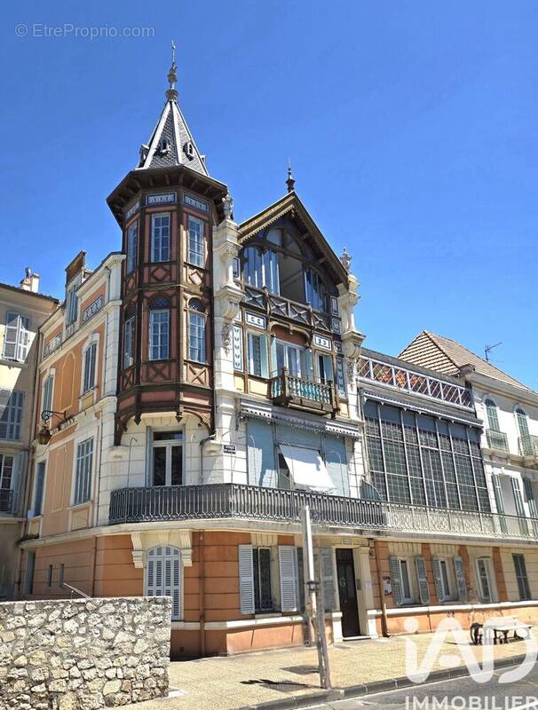 Photo 1 - Appartement à HYERES