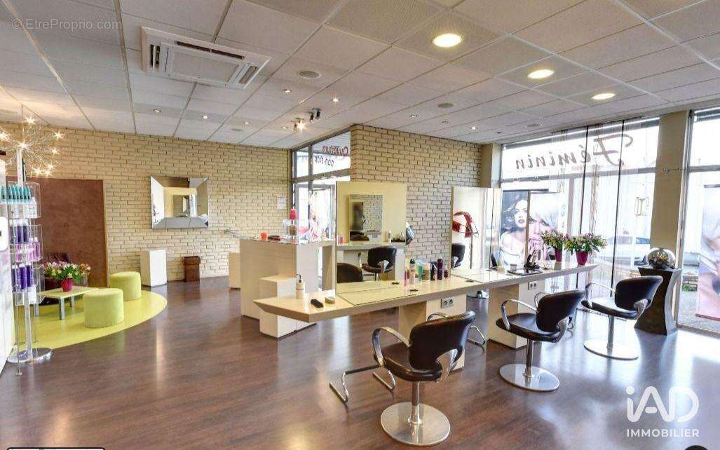 Photo 3 - Commerce à VESOUL