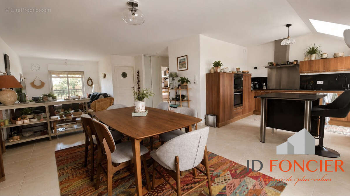 Appartement à MORSANG-SUR-ORGE