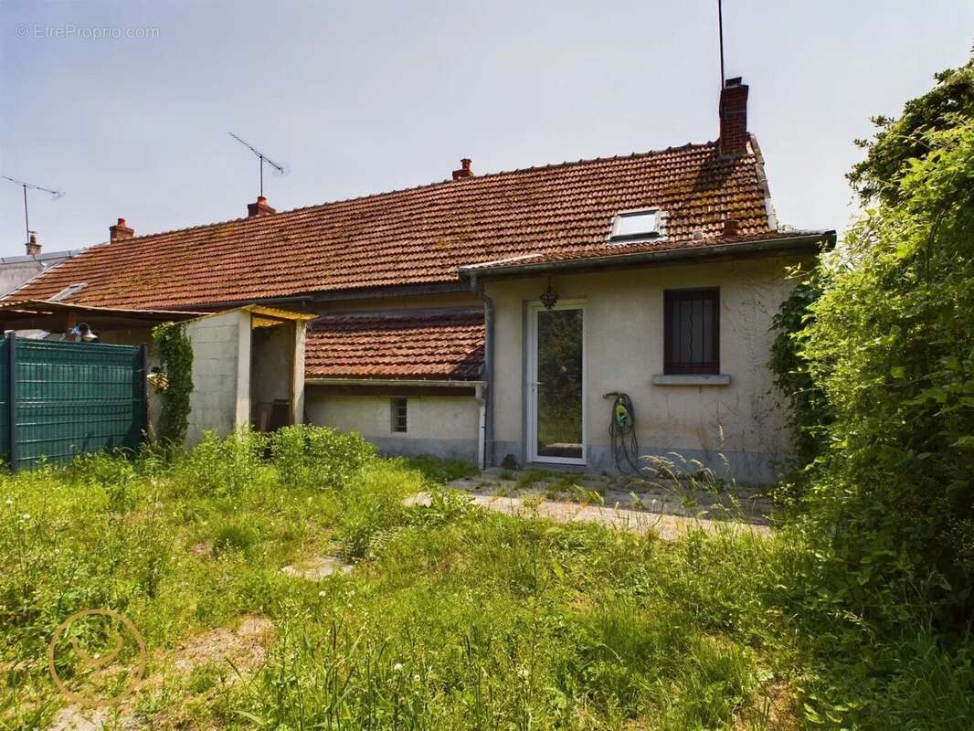 Maison à ROMILLY-SUR-SEINE