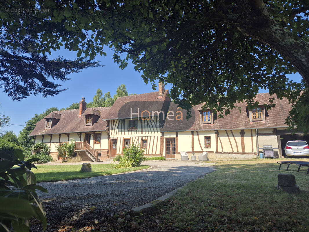 Maison à NEUFCHATEL-EN-BRAY