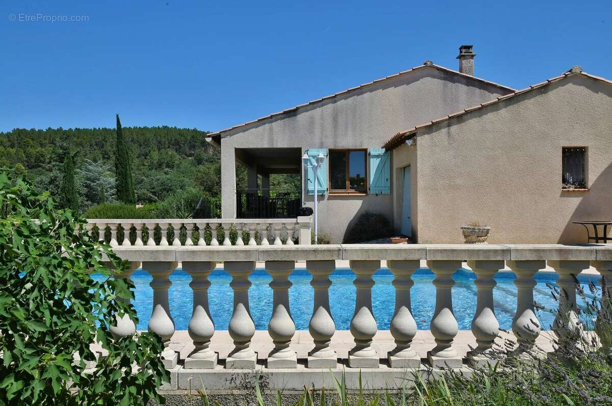 Aux portes d'Uzès : villa aux vues panoramiques - photo 13