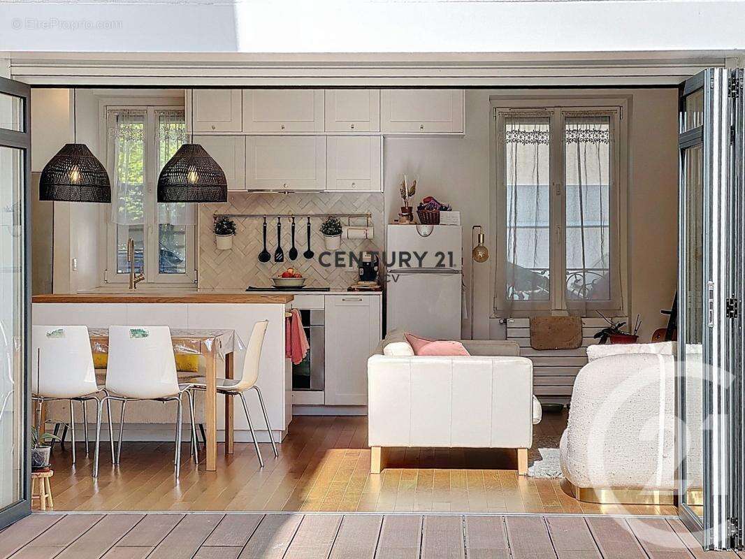 Maison à MAISONS-ALFORT