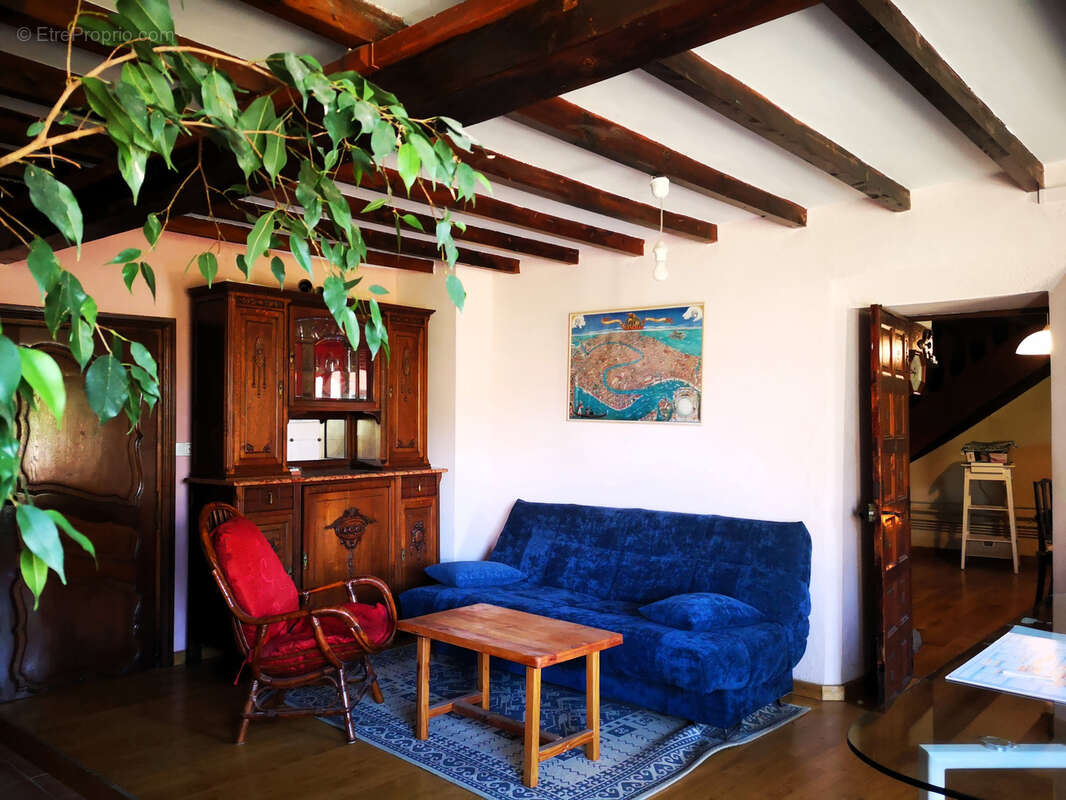 Maison à SAINT-JEAN-D'AUBRIGOUX