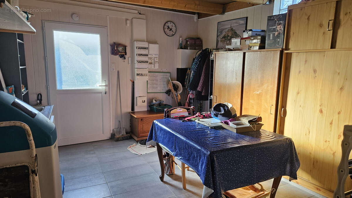 Maison de 130 m2 + dépendances sur un terrain de 650 m2 ! - photo 19
