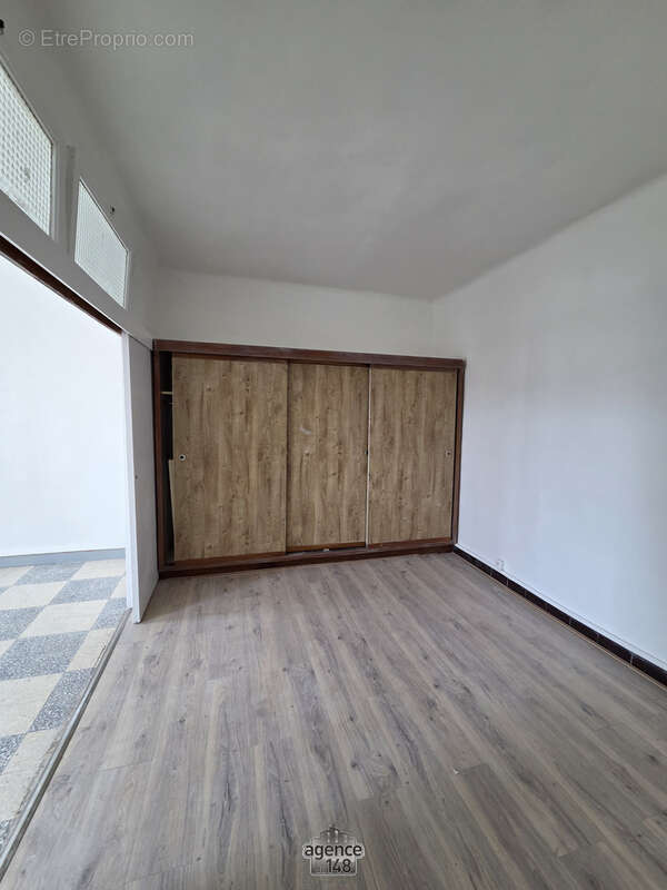 T2 vacant rénové Euromed 2 - photo 6