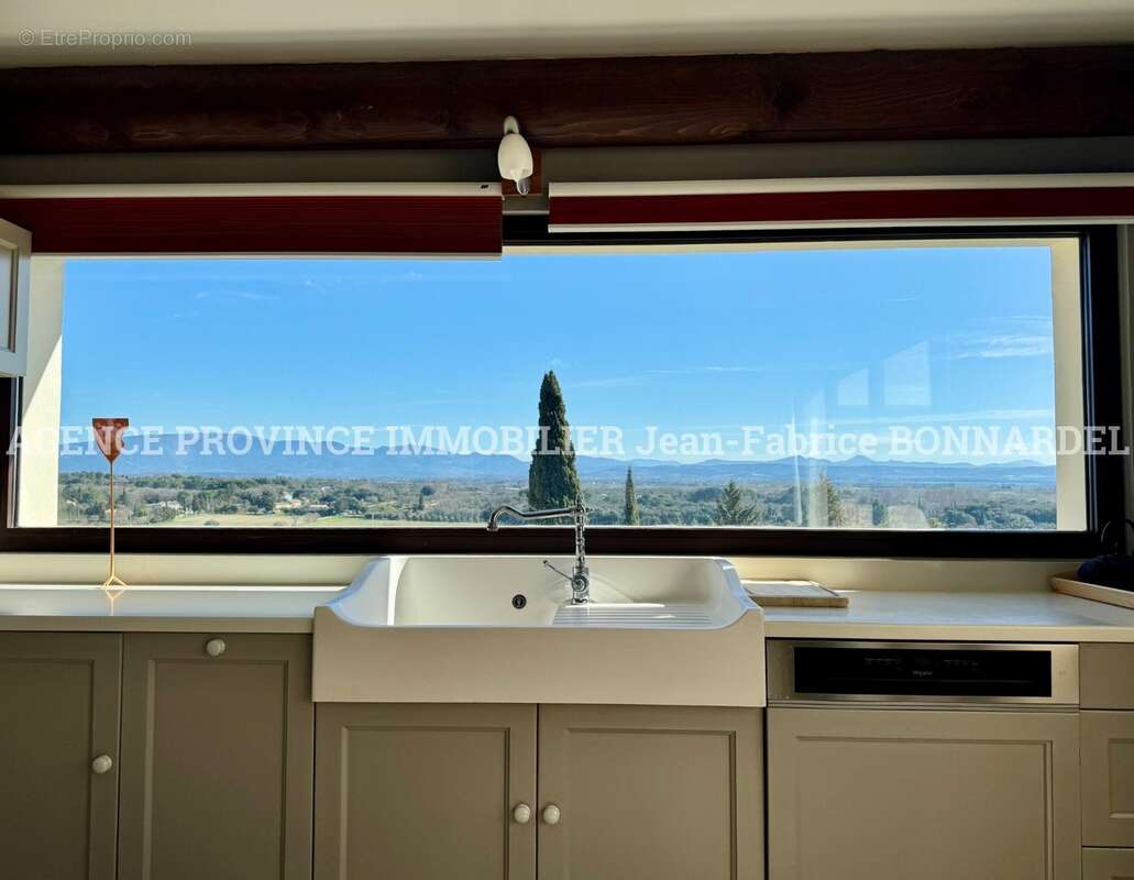 Maison à MONTSEGUR-SUR-LAUZON