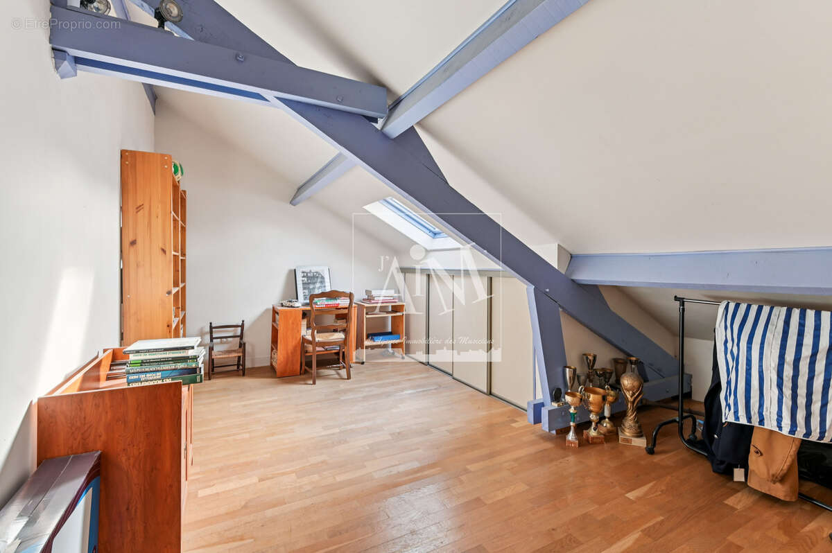 Maison à NANTERRE