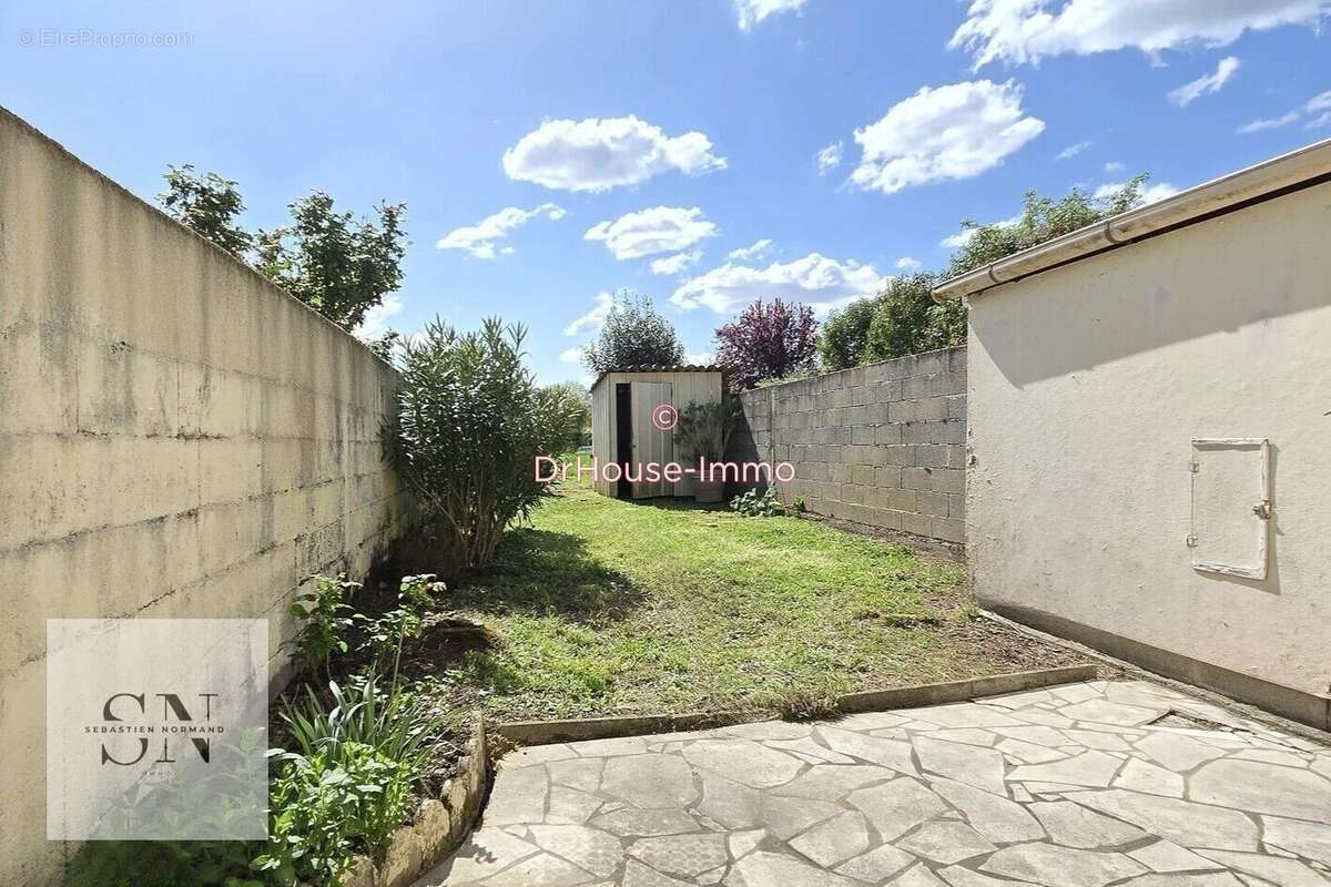 Maison 100 m² à Fongrave  - photo 4