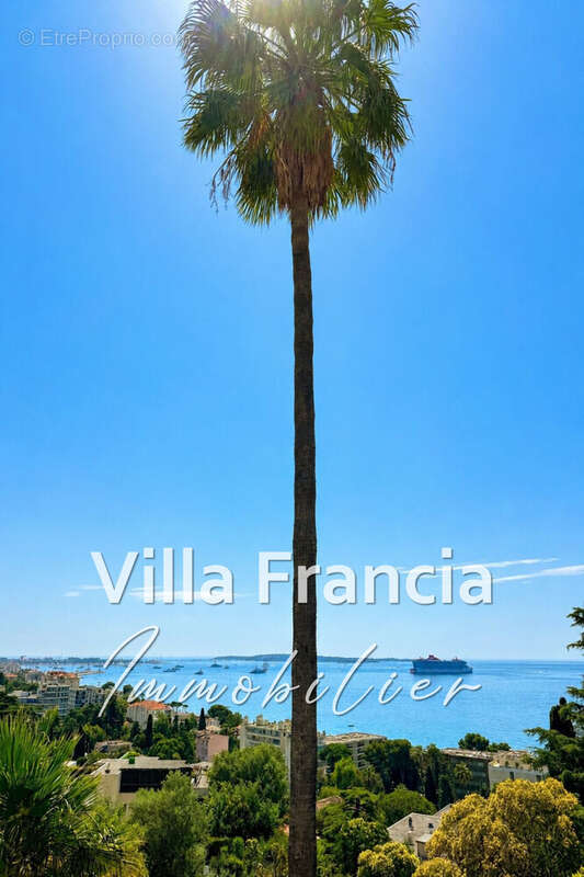 Appartement à CANNES