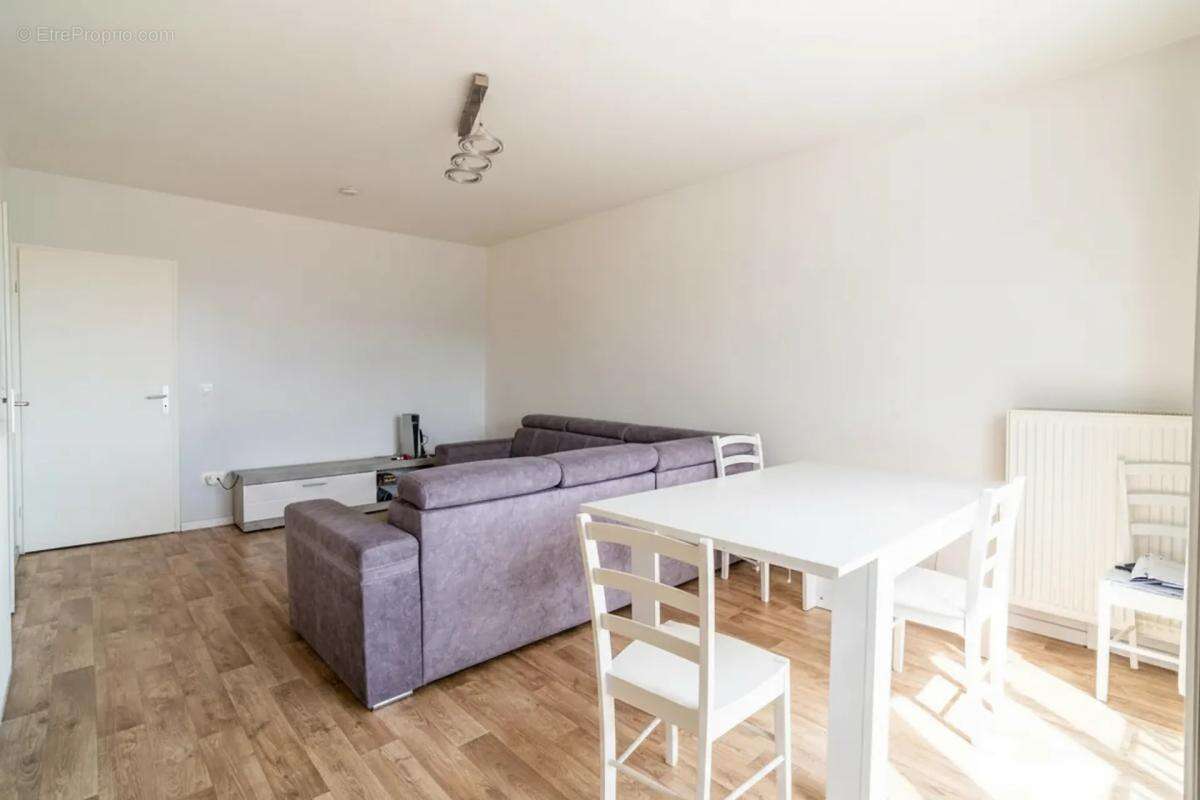 Appartement de 2 pièces de 49 m² à La Courneuve - photo 4