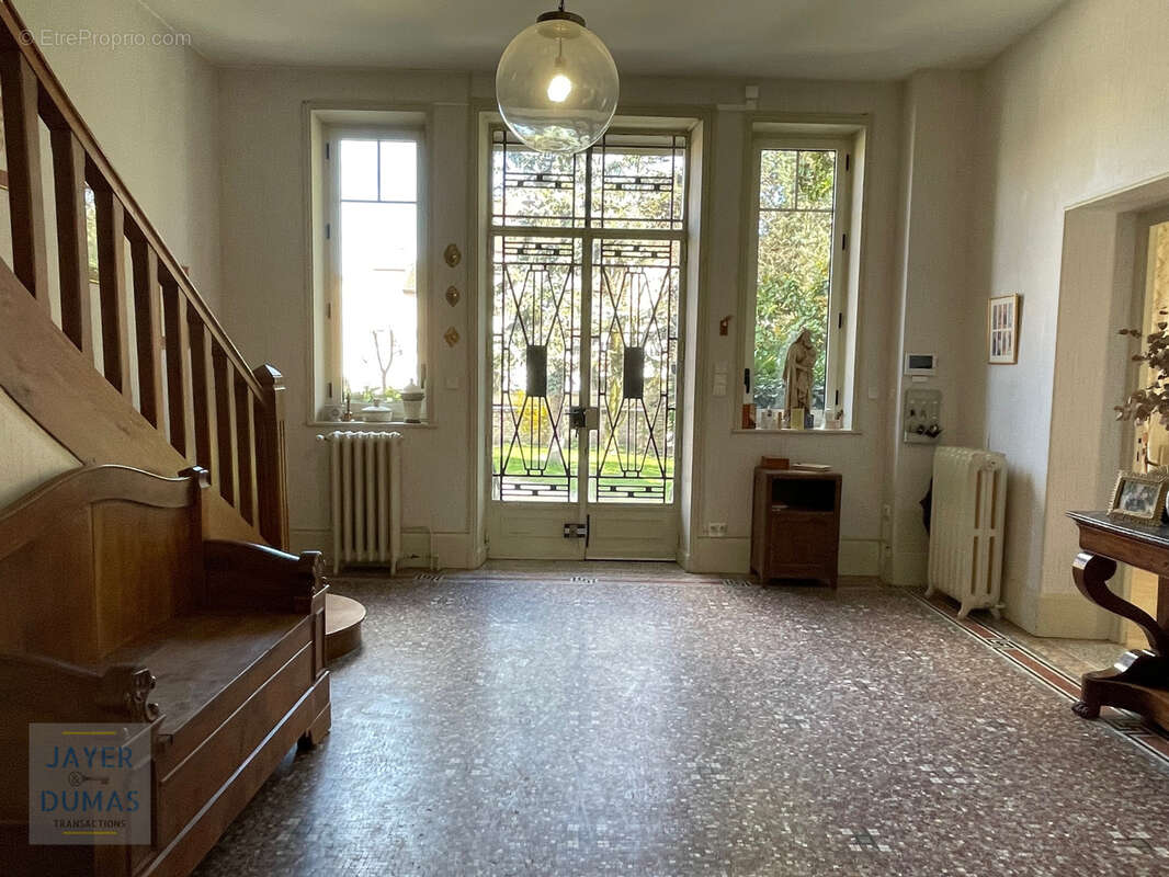 Maison à CHALON-SUR-SAONE