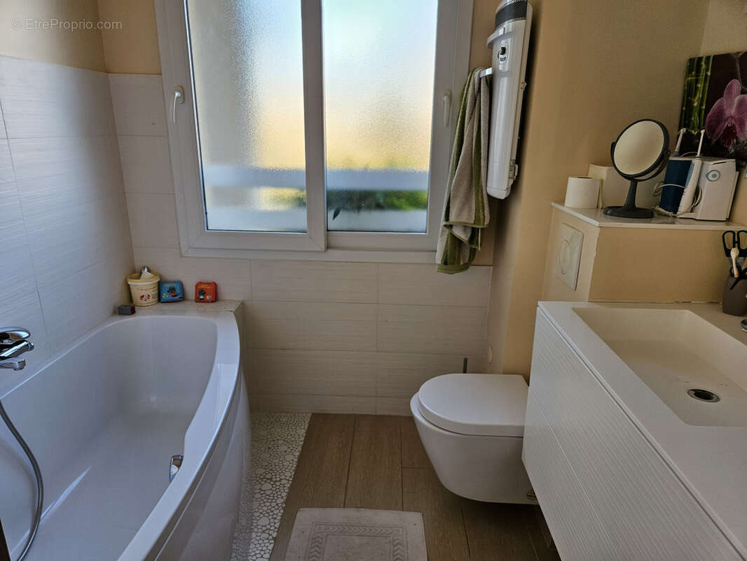 Maison à VILLECRESNES