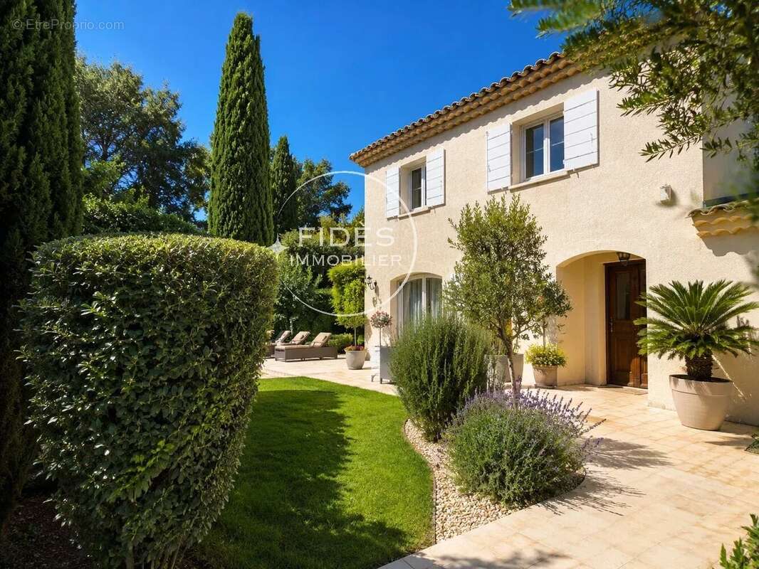 Maison à AIX-EN-PROVENCE