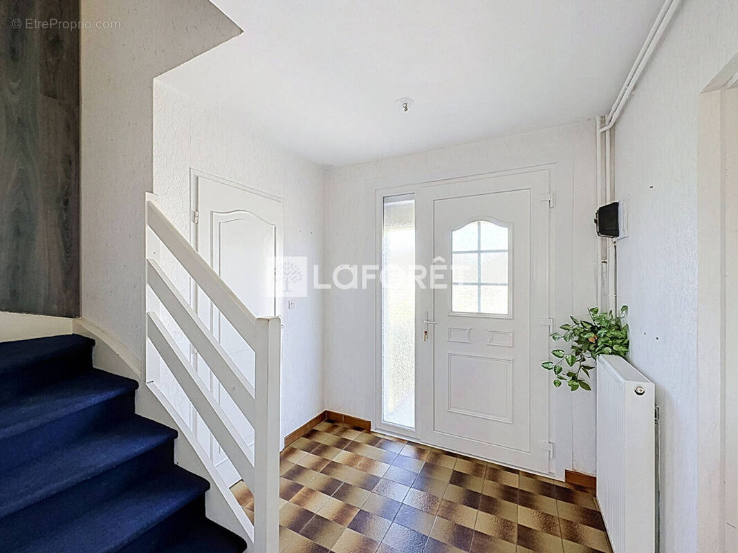 Maison Coudekerque Branche 4 pièce(s) 91 m2 - photo 1