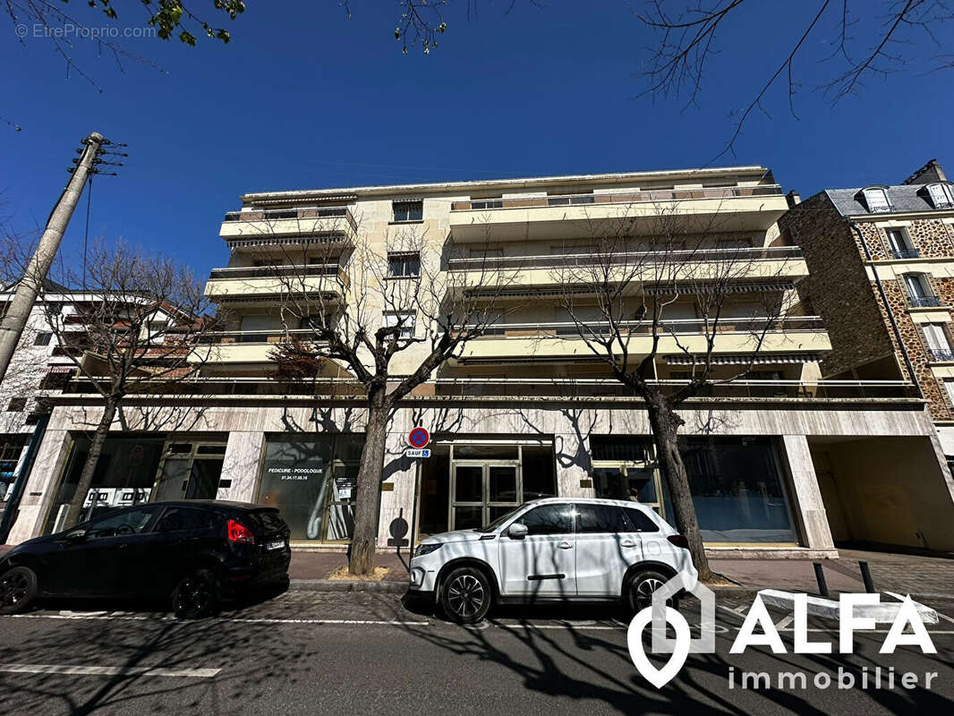 Appartement à ENGHIEN-LES-BAINS