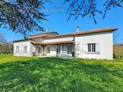 Photo 1 - Maison à LA FOYE-MONJAULT