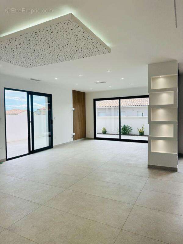 Maison à BASSAN