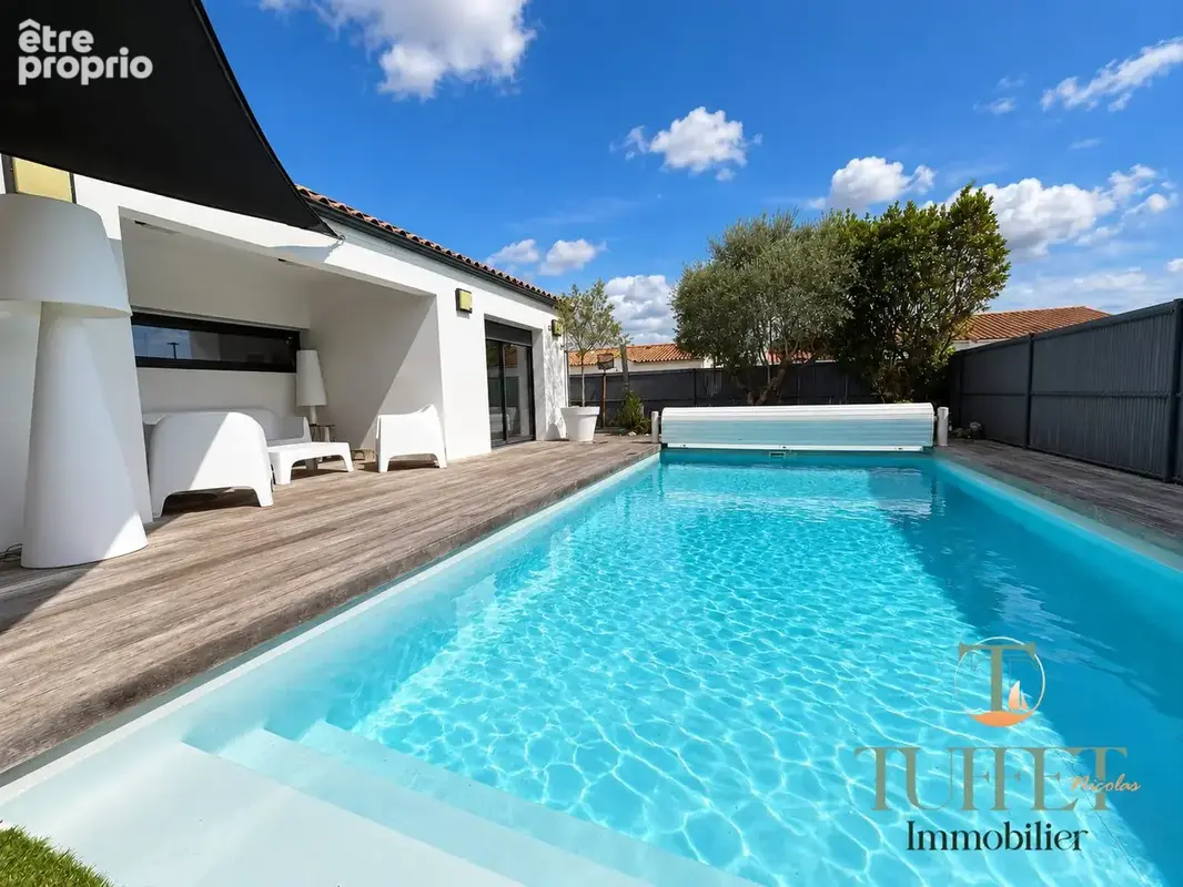 Maison 4 pièces 117 m² à vendre à Les Mathes (17570) - photo 2