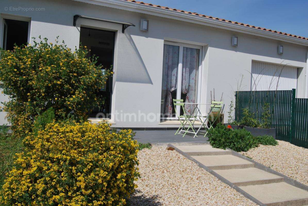 Belle maison de plain pied comprenant 3 chambres avec un DPE A - photo 2