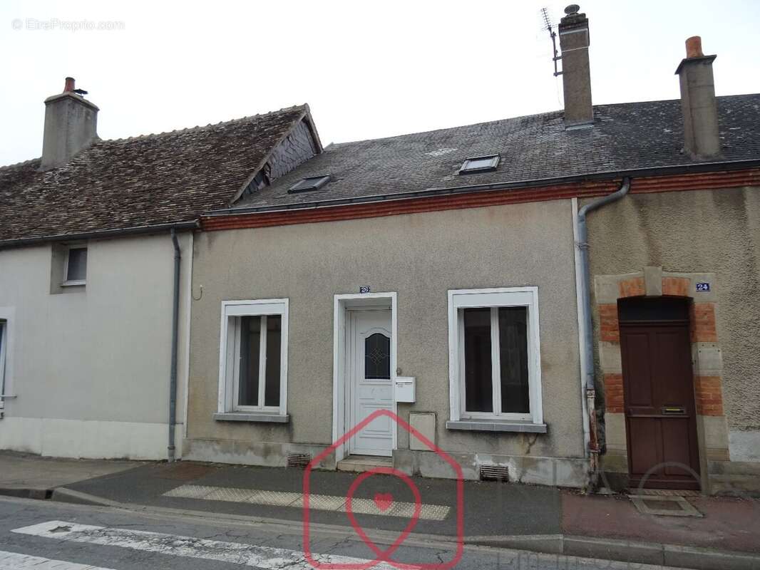 Maison à AUBIGNY-SUR-NERE