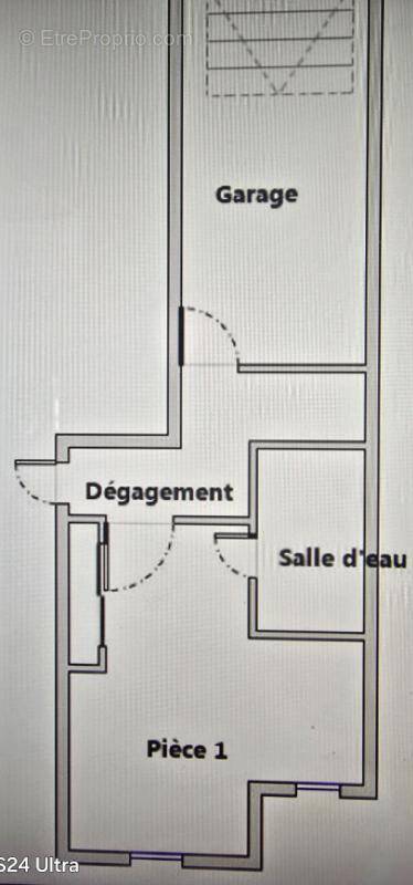 Parking à CASTELNAU-LE-LEZ