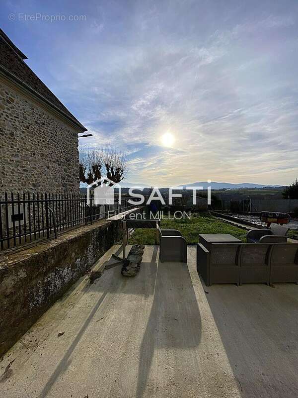 Photo 3 - Maison à LA MURETTE