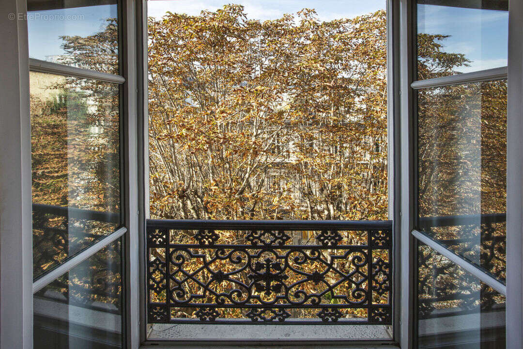 Appartement à PARIS-9E