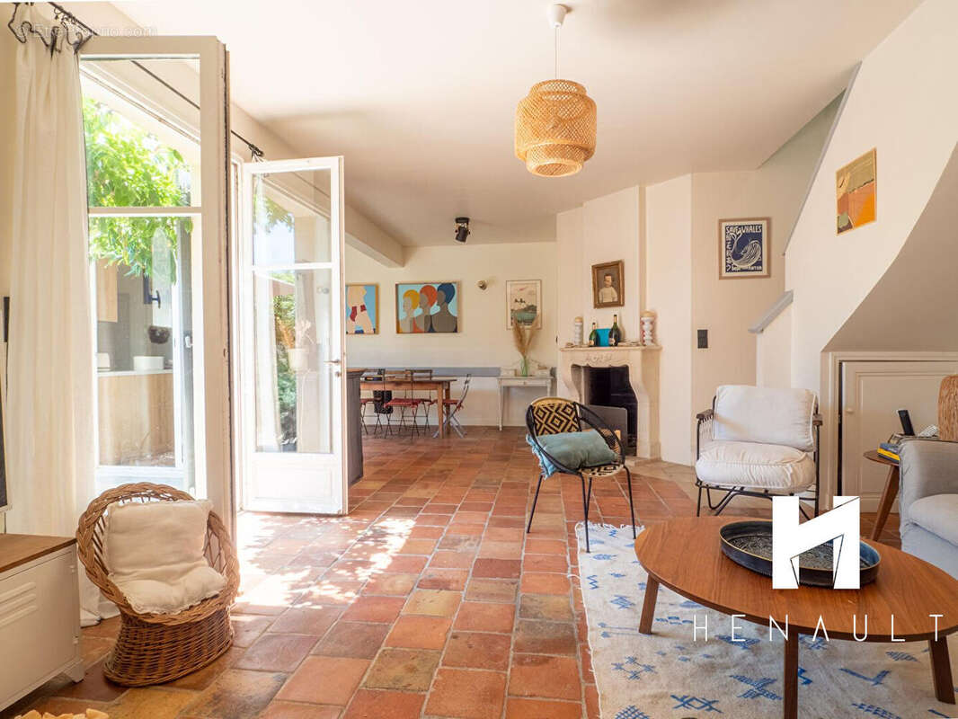 Maison à LES PORTES-EN-RE